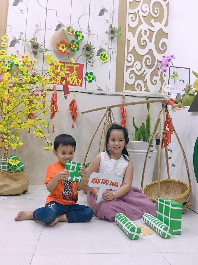 Hello Saigon Homestay Хошимин Екстериор снимка