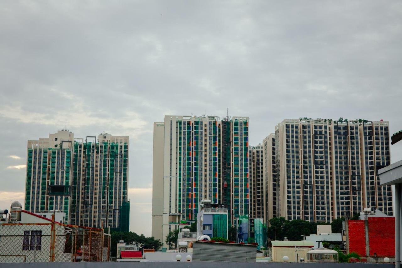 Hello Saigon Homestay Хошимин Екстериор снимка