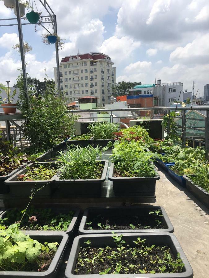 Hello Saigon Homestay Хошимин Екстериор снимка